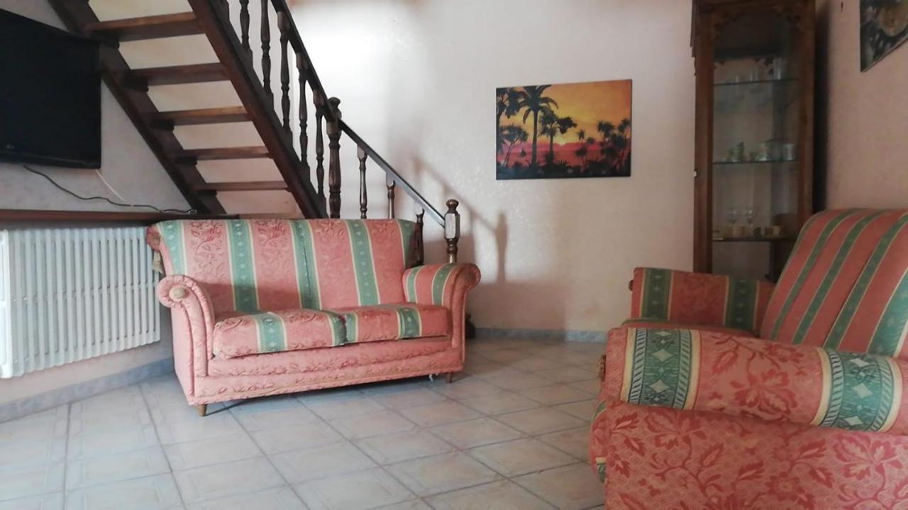 Casa vacanze autonoma brevi periodi Vibo Valentia Esterno foto
